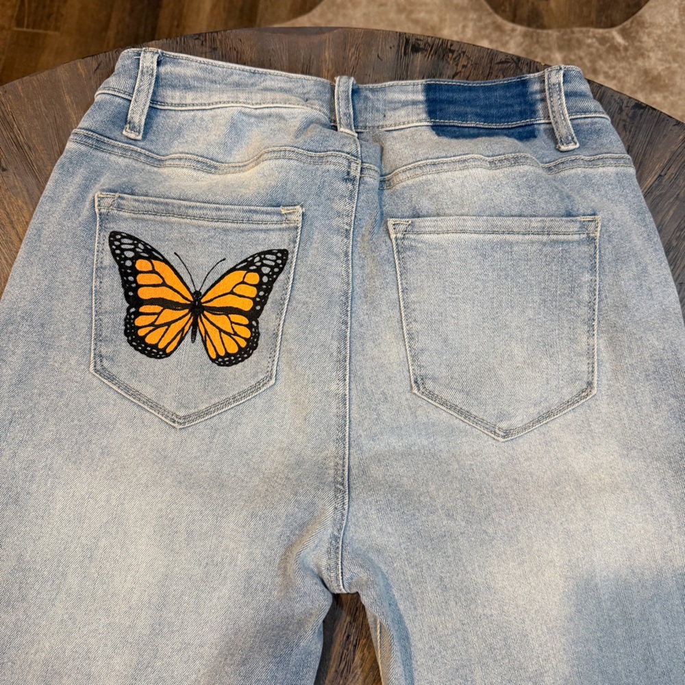 AKIRA Graphic Butterfly Pop Art Jeans High Rise Statement Denim Size 27 - Picture 11 of 11